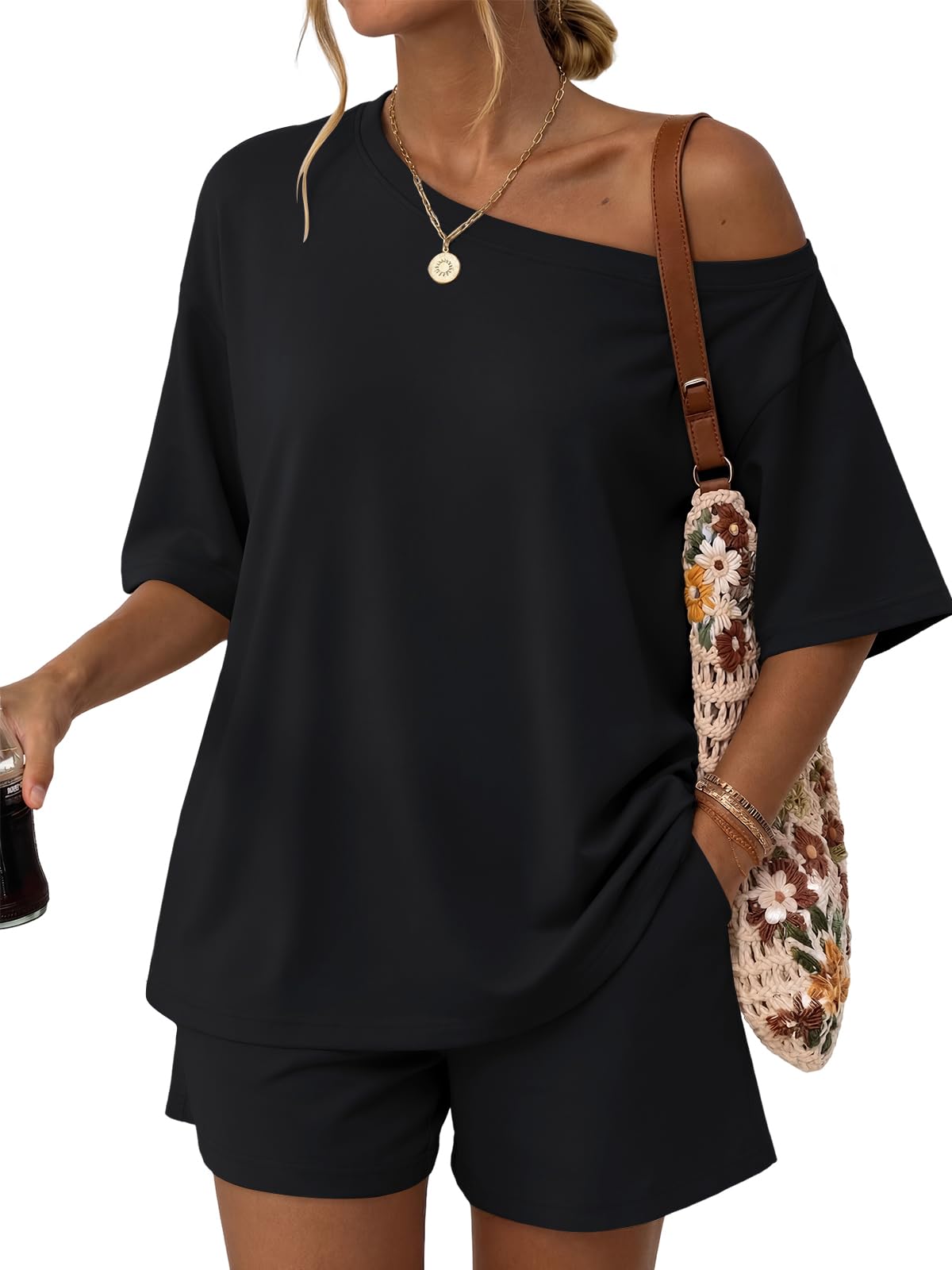 Trendy Queen Women's 2-Piece Summer Lounge Set with Shorts