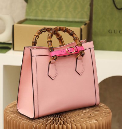 peach pink